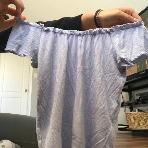 Garage off the shoulder tee - Picture 3 of 3